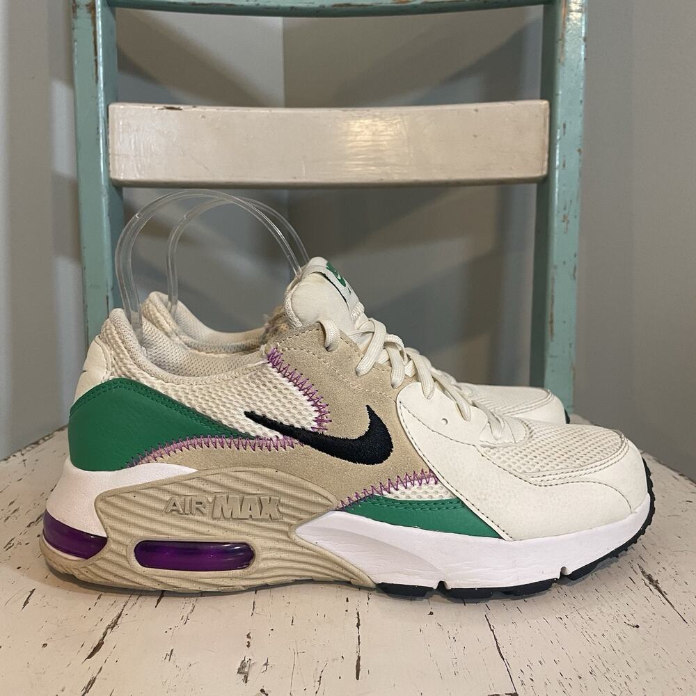 Nike Air Max Excee Running Womens Size 8 Sail Sandrift Green CD5432-124‎ Shoe